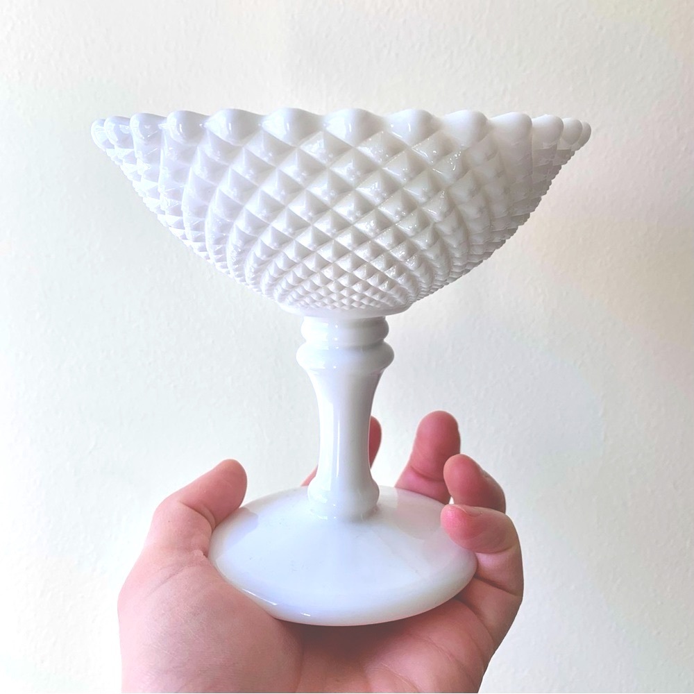 Vintage Westmoreland Milk Glass Diamond English Hobnail Pedestal Candy Dish